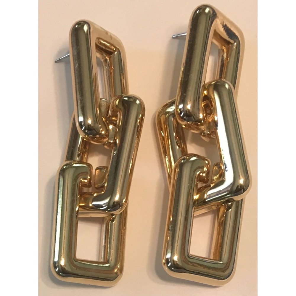 Gold Chainlink Earrings